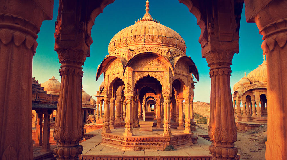 Ansicht eines Gebäudes im Garten von Bada Bagh.