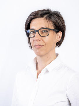 Photo shows Brigitte Beer.