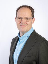 Das Pressefoto zeigt Mag. Christian Wildfeuer, CInsO Europäische Reiseversicherung