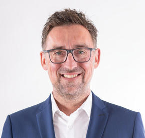 Press foto showing Dr. Jochen Zöschg, CEO Europäische Reiseversicherung