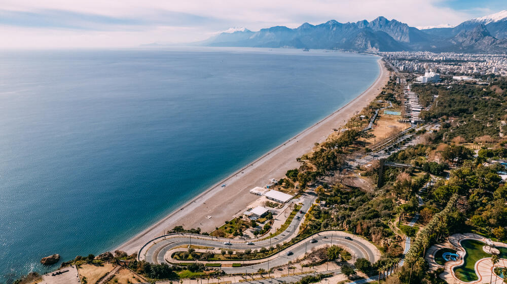 Long stretch of beach on the so-called “Turkish Riviera” in Antalya
